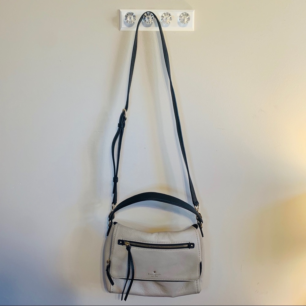 Kate Spade light gray crossbody purse